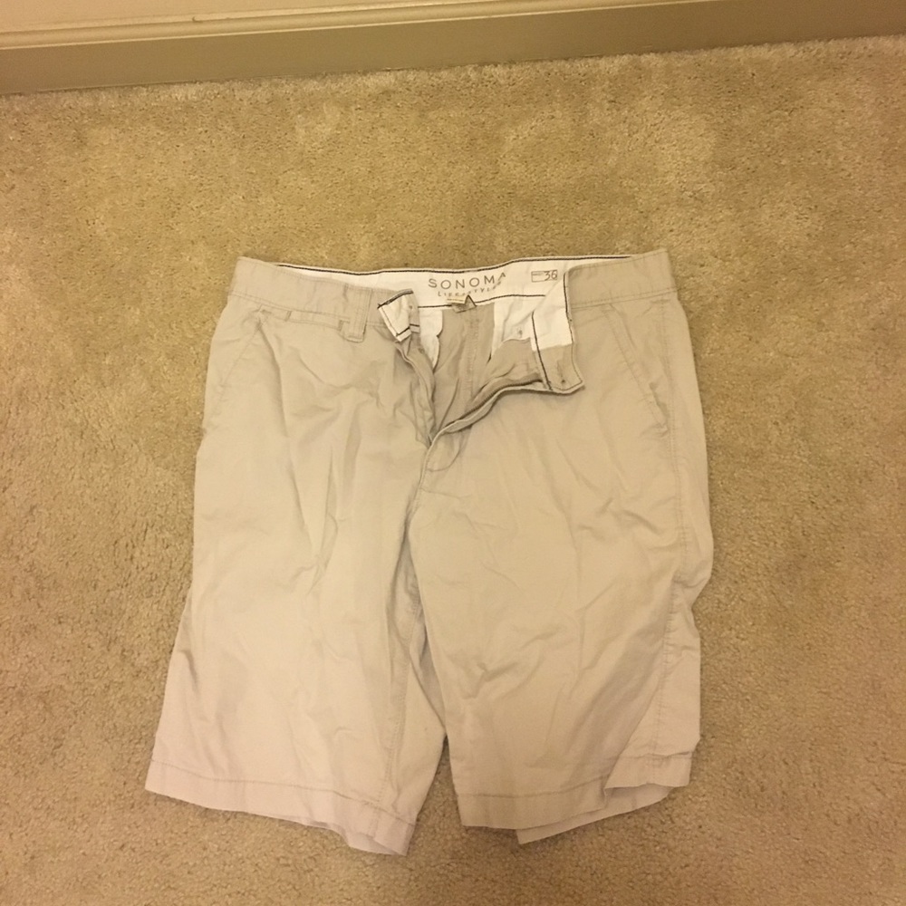 Men’s Sonoma light khaki shorts
